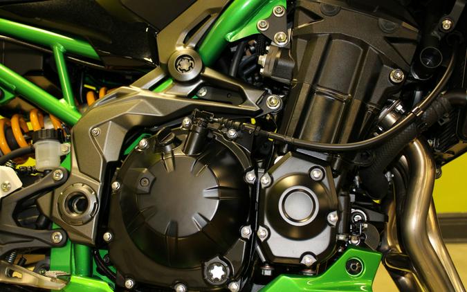 2024 Kawasaki Z900 SE ABS