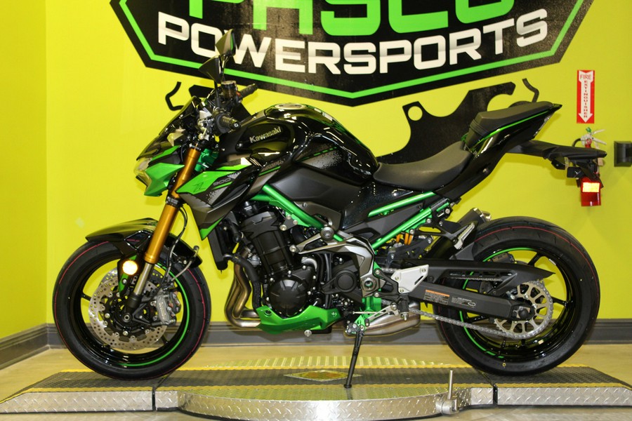 2024 Kawasaki Z900 SE ABS