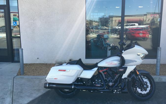 2024 Harley-Davidson CVO Road Glide ST