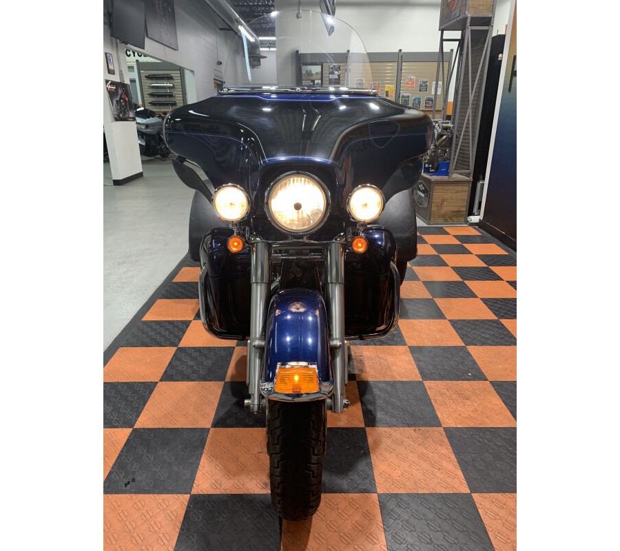 USED 2012 HARLEY-DAVIDSON TRI-GLIDE ULTRA CLASSIC FLHTCUTG FOR SALE NEAR LAKEVILLE, MN