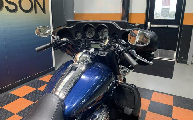 USED 2012 HARLEY-DAVIDSON TRI-GLIDE ULTRA CLASSIC FLHTCUTG FOR SALE NEAR LAKEVILLE, MN