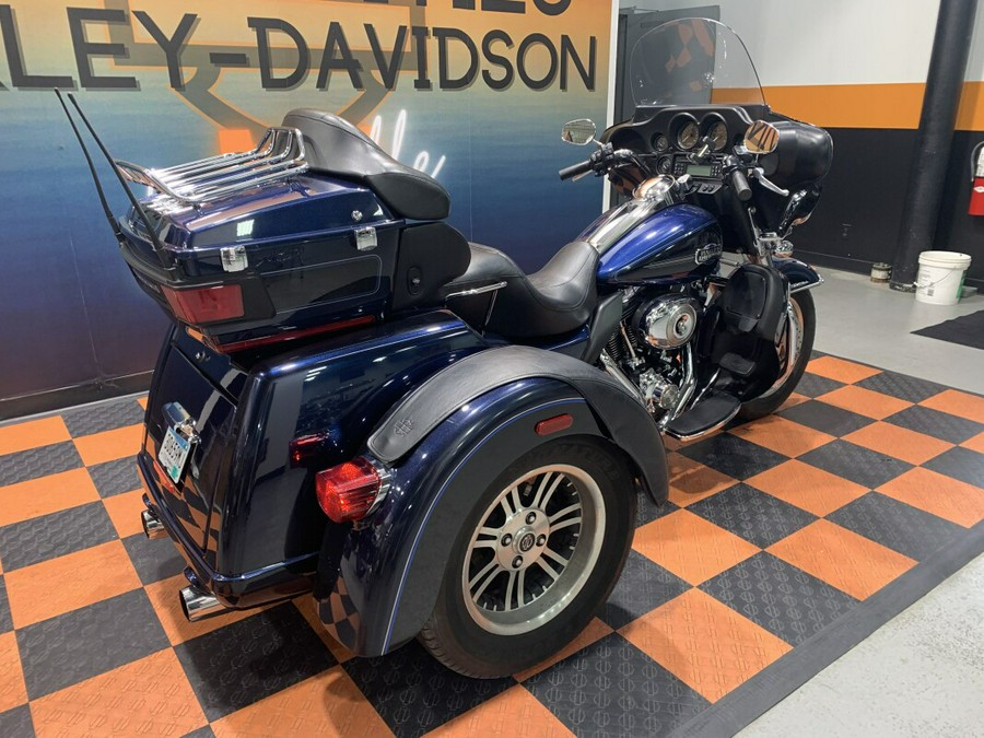 USED 2012 HARLEY-DAVIDSON TRI-GLIDE ULTRA CLASSIC FLHTCUTG FOR SALE NEAR LAKEVILLE, MN