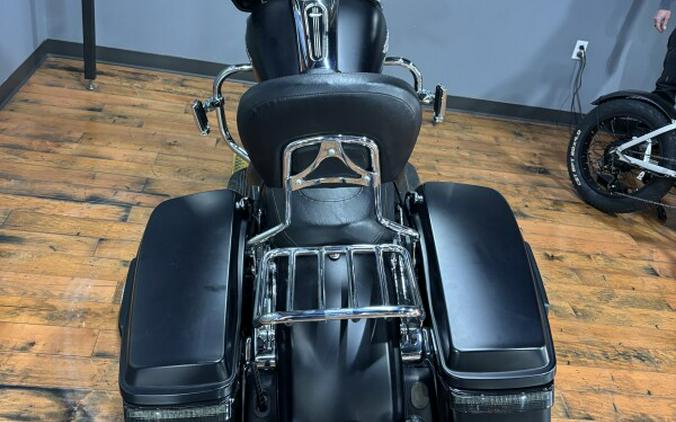 2017 Harley-Davidson® Street Glide® Special BLACK DENIM