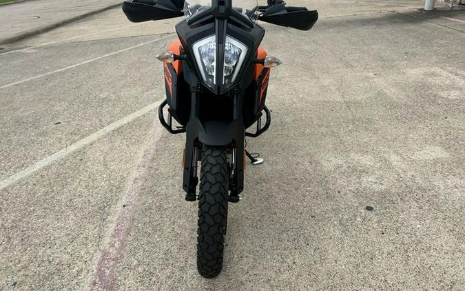 2024 KTM Adventure 390