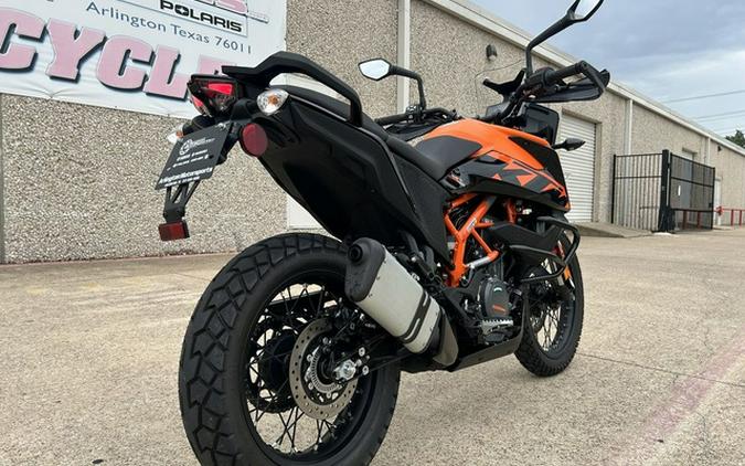2024 KTM Adventure 390