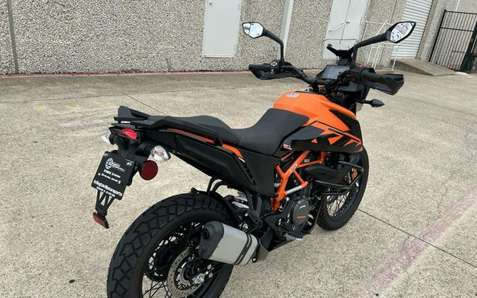 2024 KTM Adventure 390