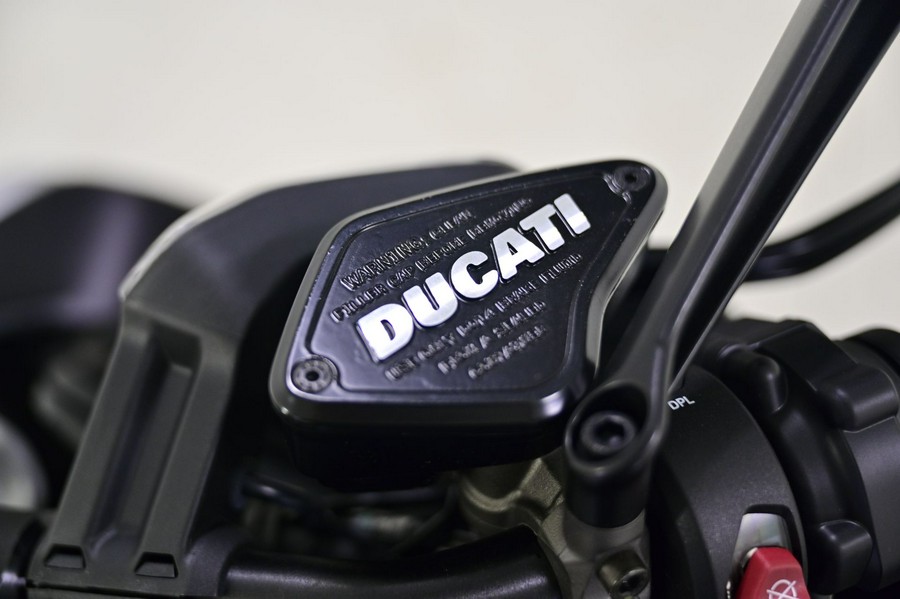 2024 Ducati Diavel V4
