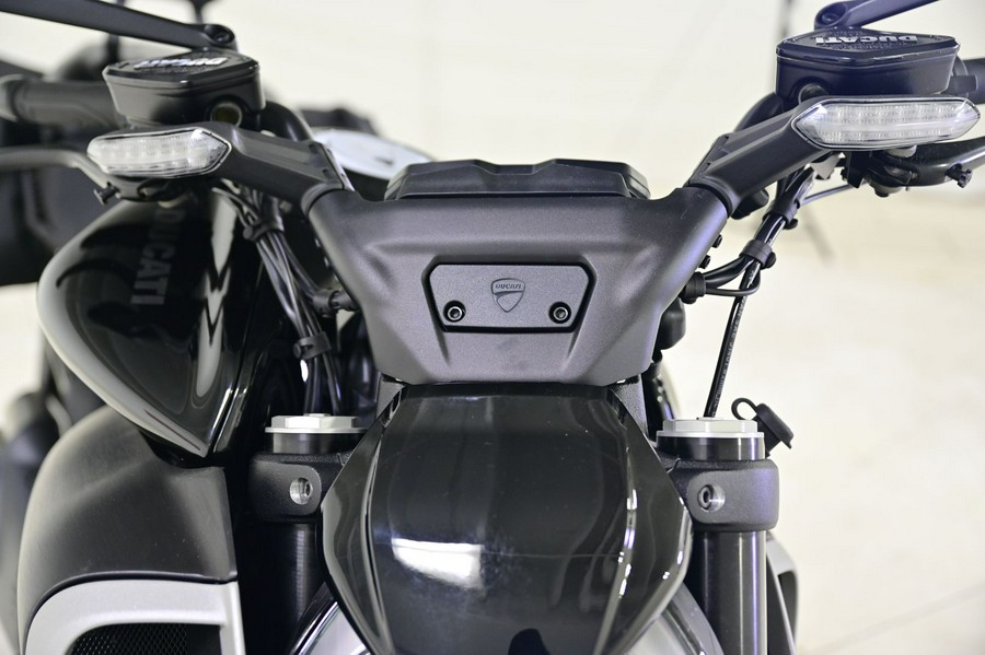 2024 Ducati Diavel V4