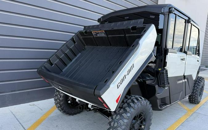 2026 Can-Am® Defender MAX Limited HD11