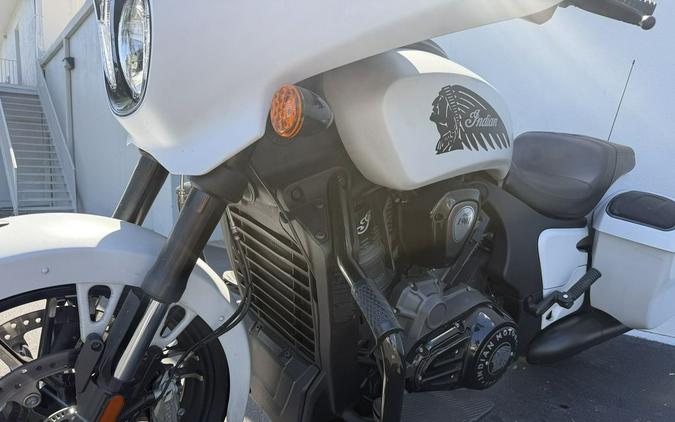 2025 Indian Motorcycle® Chieftain® PowerPlus Dark Horse® Ghost White Metallic Smoke