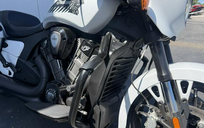 2025 Indian Motorcycle® Chieftain® PowerPlus Dark Horse® Ghost White Metallic Smoke