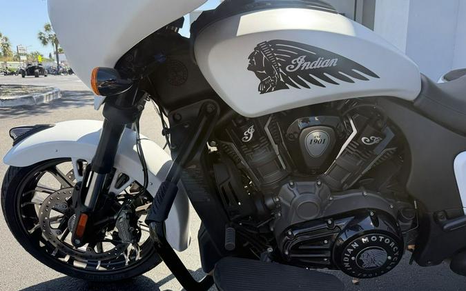 2025 Indian Motorcycle® Chieftain® PowerPlus Dark Horse® Ghost White Metallic Smoke