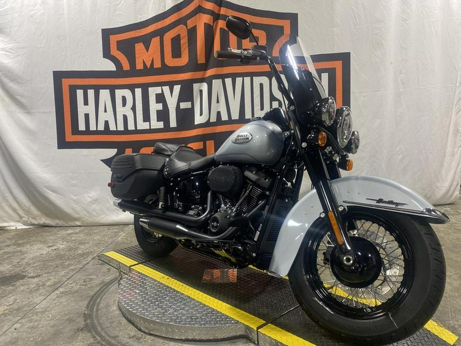 2024 Harley-Davidson® FLHCS - Heritage Classic