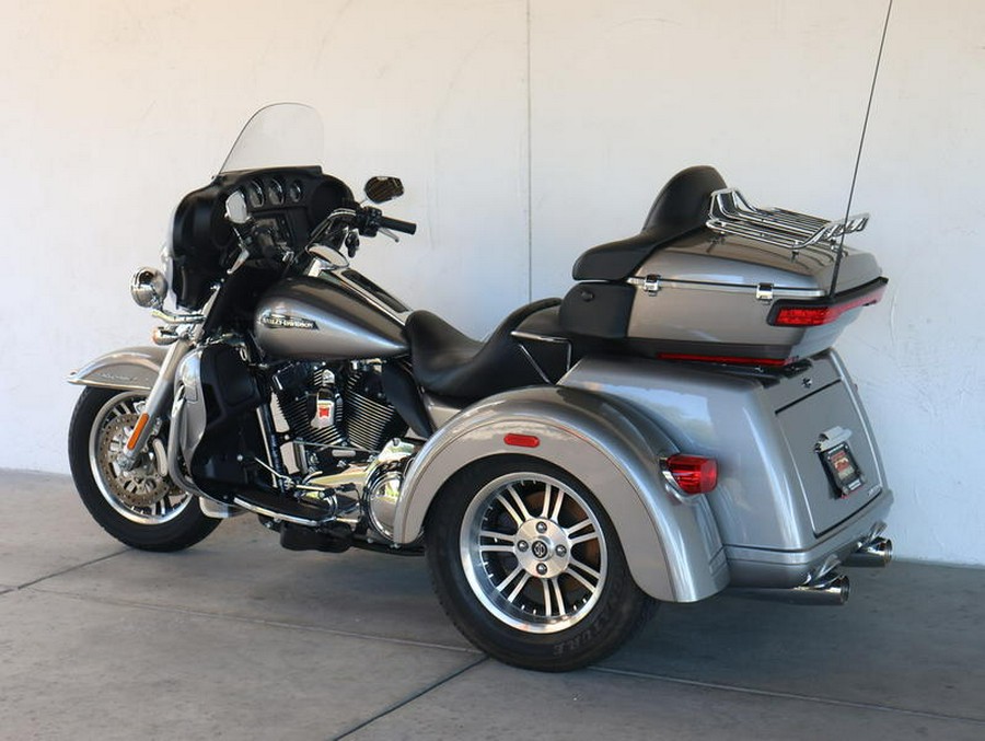 2016 Harley-Davidson® FLHTCUTG - Tri Glide® Ultra