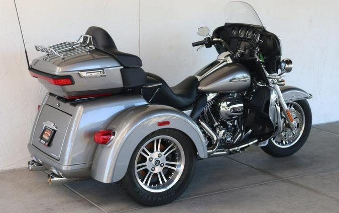 2016 Harley-Davidson® FLHTCUTG - Tri Glide® Ultra