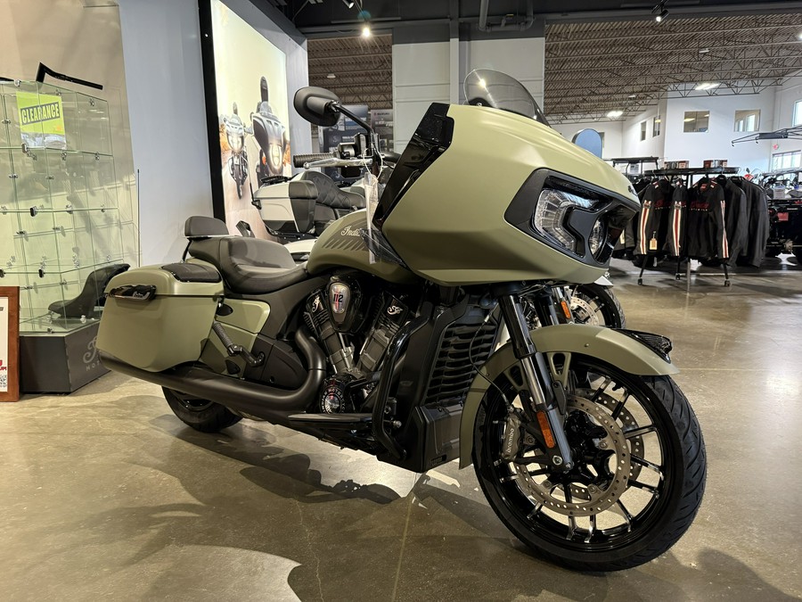 2025 Indian Motorcycle Challenger® Dark Horse® 112