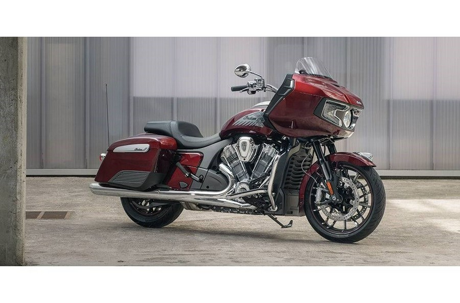 2022 Indian Motorcycle Indian Challenger Limited - MAROON METALLIC