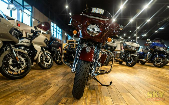 2024 Indian Motorcycle® Chieftain® Limited Maroon Metallic/Graphics