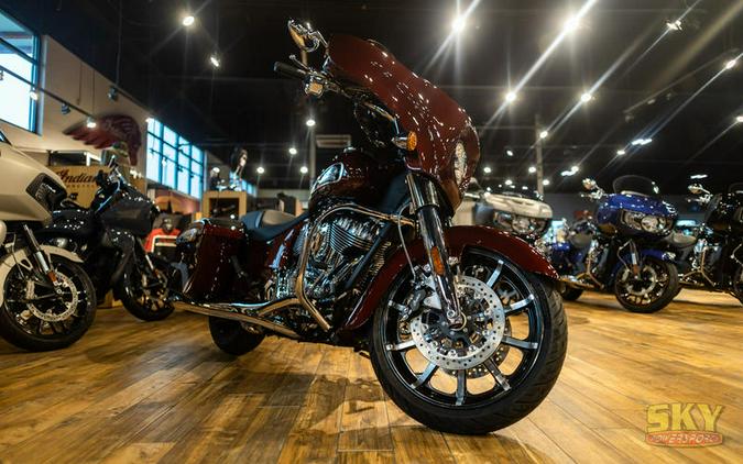 2024 Indian Motorcycle® Chieftain® Limited Maroon Metallic/Graphics