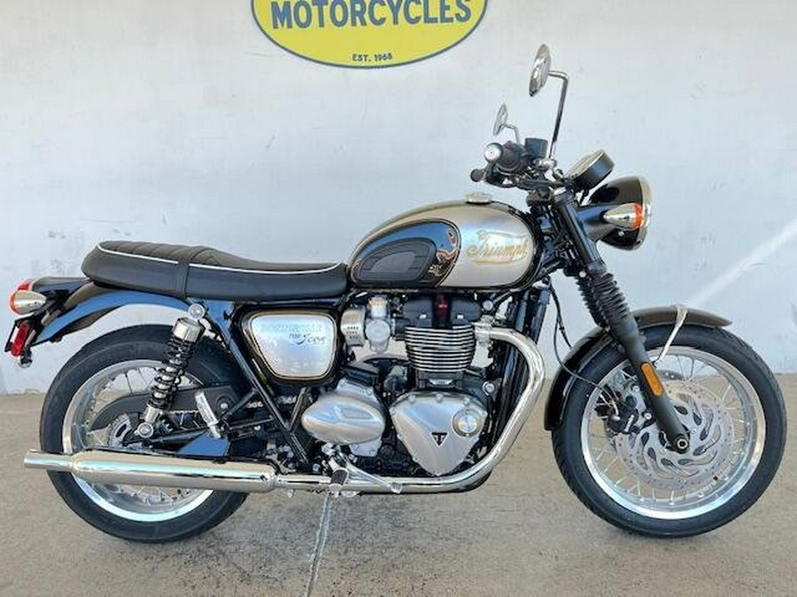 2025 Triumph BONNEVILLE T120