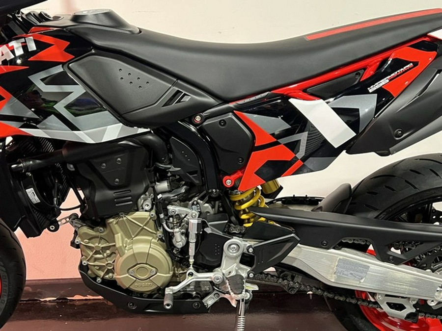 2024 Ducati Hypermotard 698 Mono RVE Graffiti Livery
