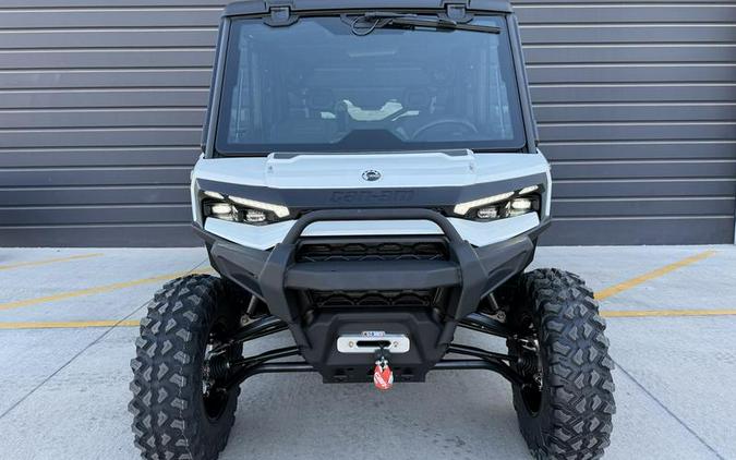 2026 Can-Am® Defender MAX Limited HD11