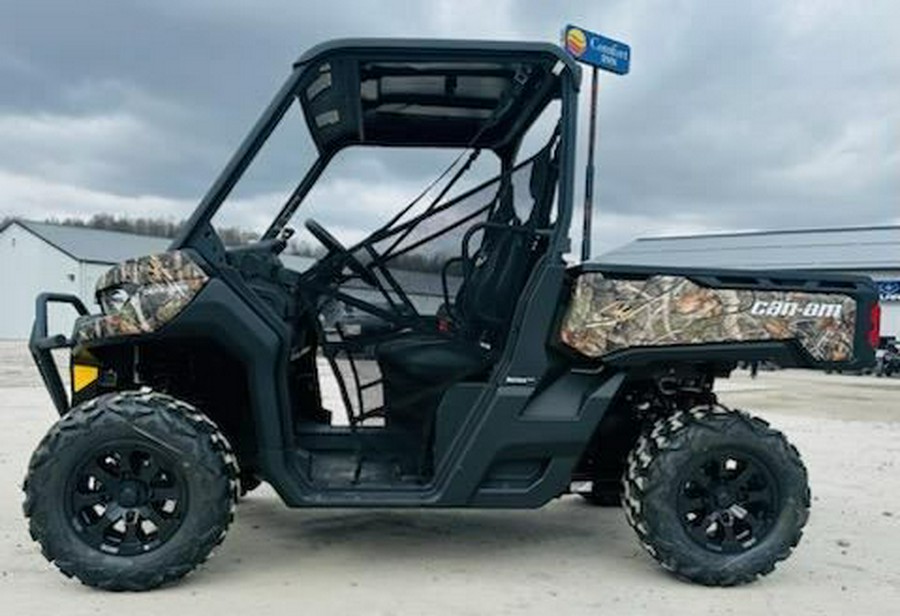 2024 Can-Am Defender XT HD7