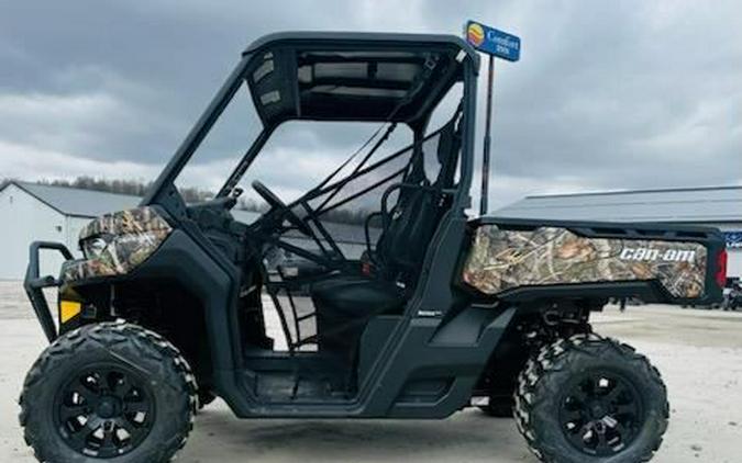 2024 Can-Am Defender XT HD7