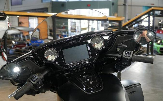 2025 Indian Motorcycle® Roadmaster® PowerPlus Dark Horse® Black Smoke