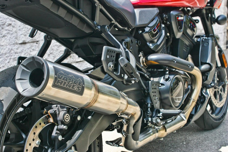 2025 Harley-Davidson® RA1250ST - Pan America® 1250 ST