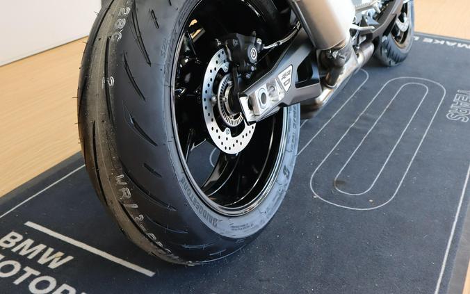 2026 BMW S 1000 RR