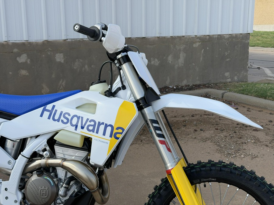 2027 HUSQVARNA FX 350