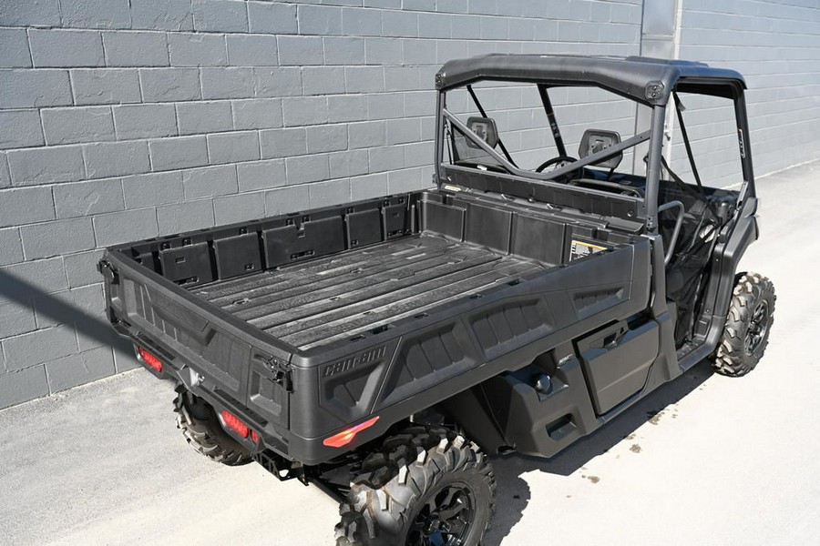 2023 Can-Am® Defender PRO XT HD10