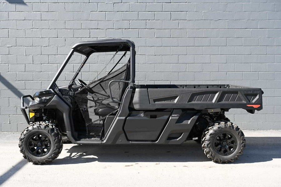 2023 Can-Am® Defender PRO XT HD10