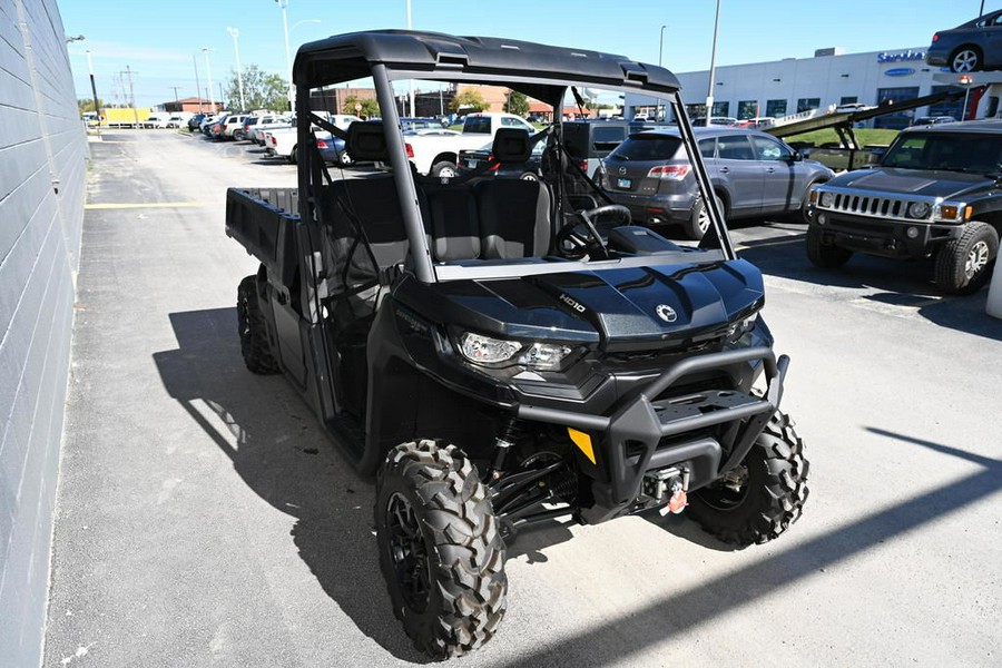 2023 Can-Am® Defender PRO XT HD10