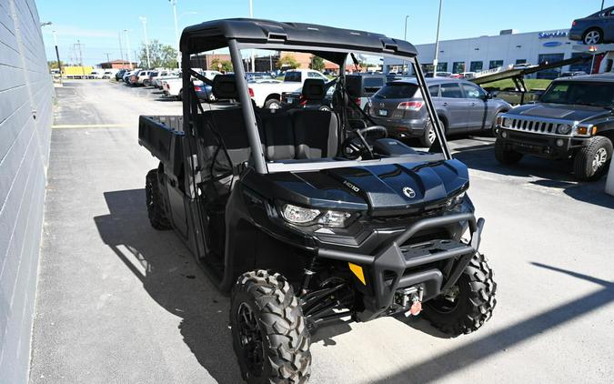 2023 Can-Am® Defender PRO XT HD10