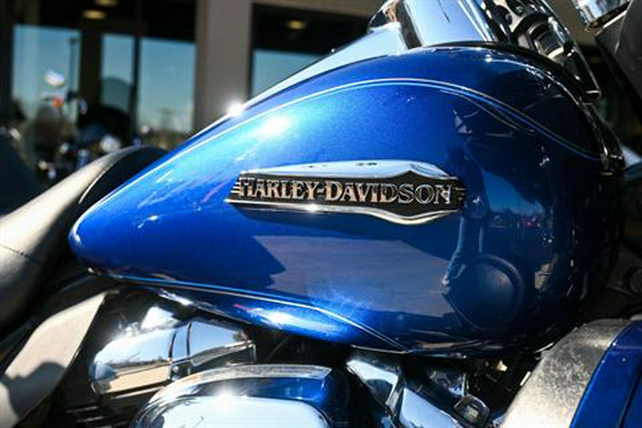 2017 Harley-Davidson Tri Glide® Ultra