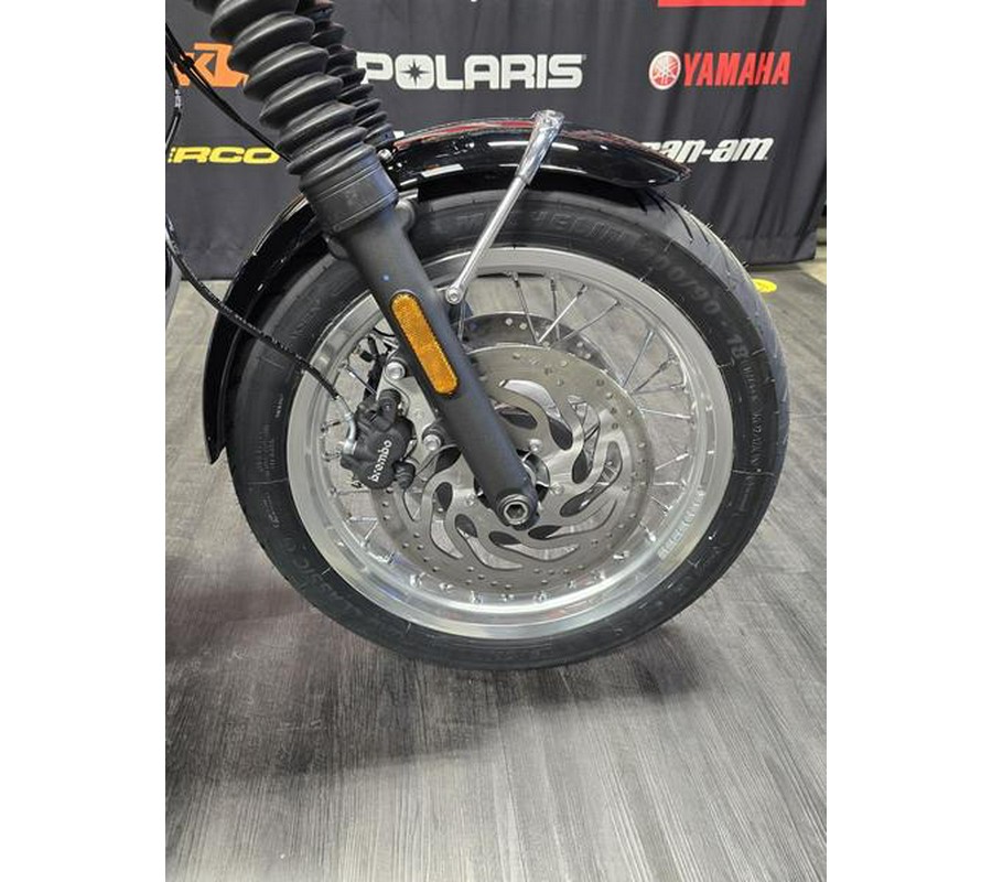 2026 Triumph BONNEVILLE T120.