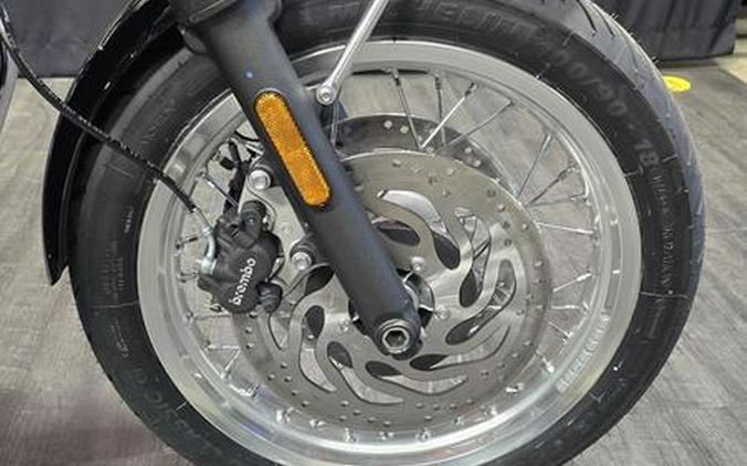 2026 Triumph BONNEVILLE T120.