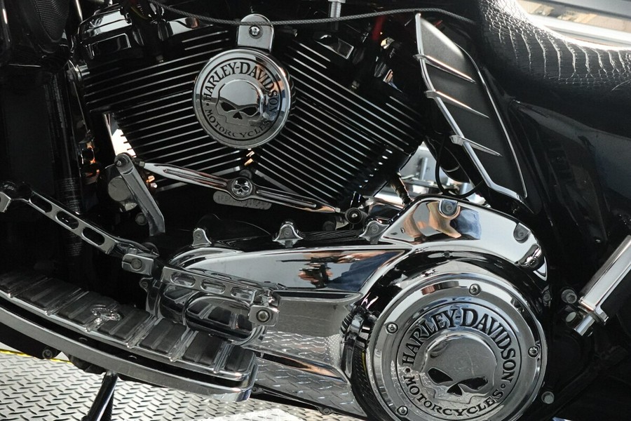 2018 Harley-Davidson Road King FLHR