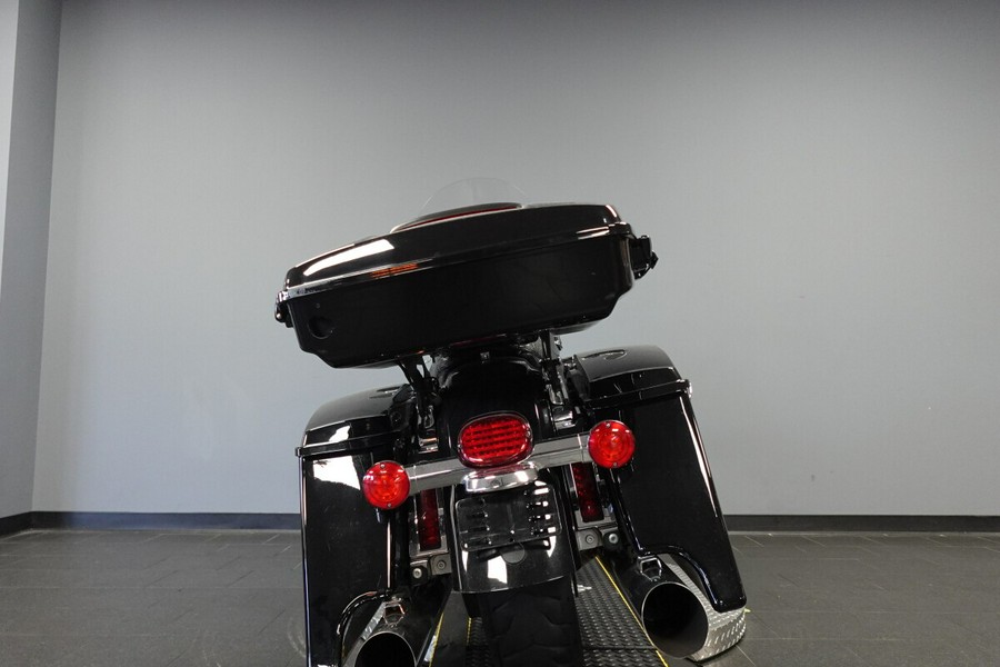 2018 Harley-Davidson Road King FLHR