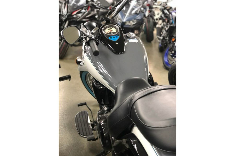 2024 Kawasaki Vulcan® 900 Classic