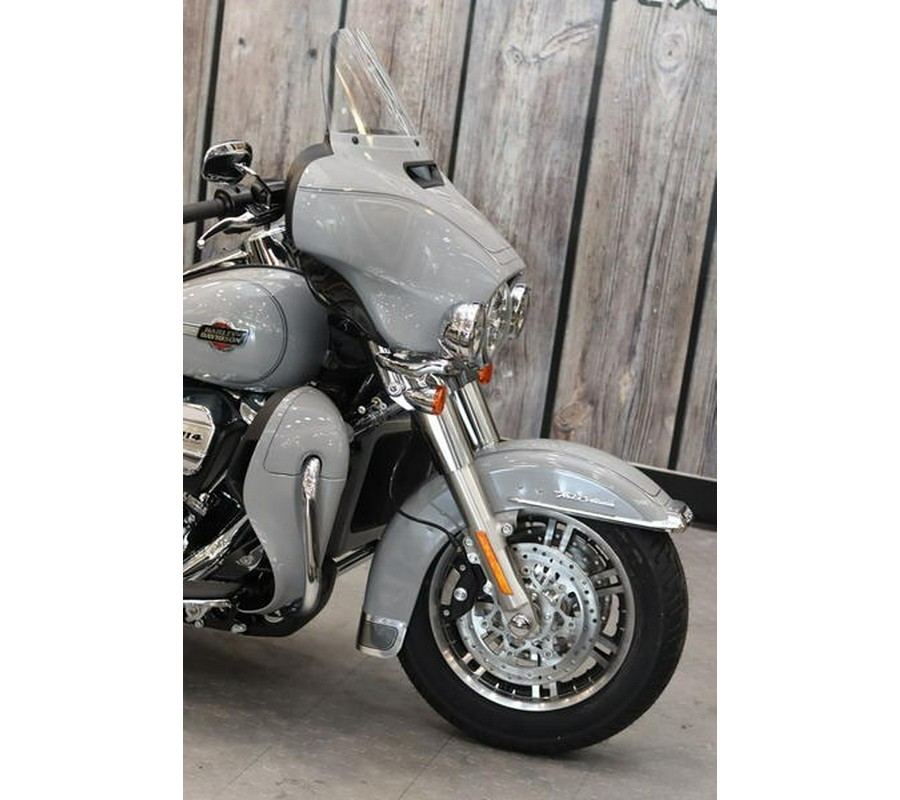 2024 Harley-Davidson® FLHTCUTG - Tri Glide® Ultra