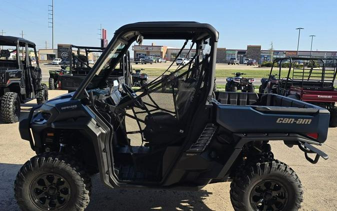 2026 Can-Am® Defender XT HD11