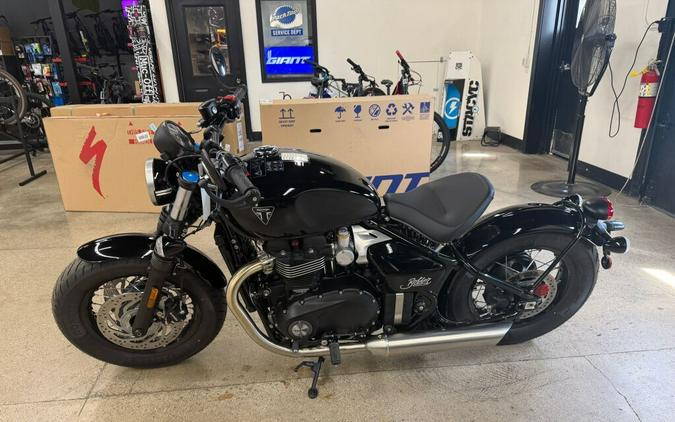 2026 Triumph Bonneville Bobber Base