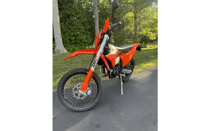 2027 350 EXC-F - KTM