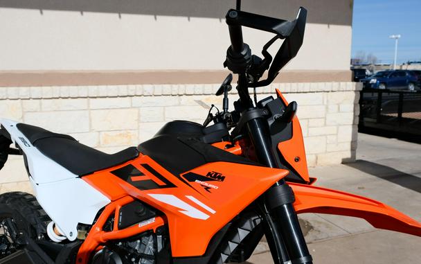 2026 KTM 390 ENDURO R