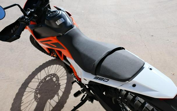 2026 KTM 390 ENDURO R
