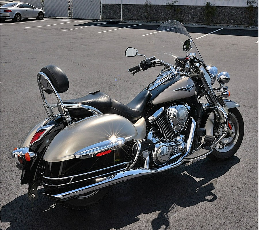 2010 KAWASAKI Vulcan 1700 Nomad