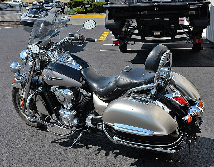 2010 KAWASAKI Vulcan 1700 Nomad